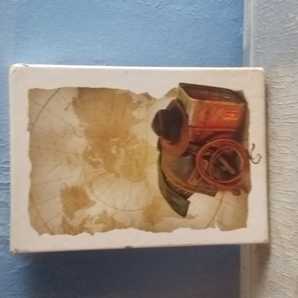 Indiana Jones collection DVD with three DVDs - Picture 2 of 2